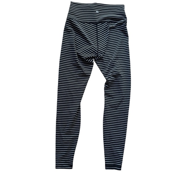 Lululemon Wunder Under High Rise Tight *Luxtreme 28" Stripe Black White Sz.8 - Picture 2 of 6